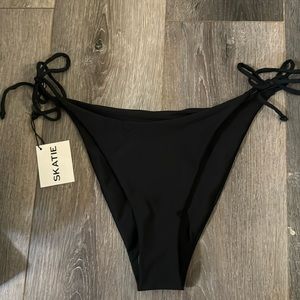 SKATIE tie bikini bottom